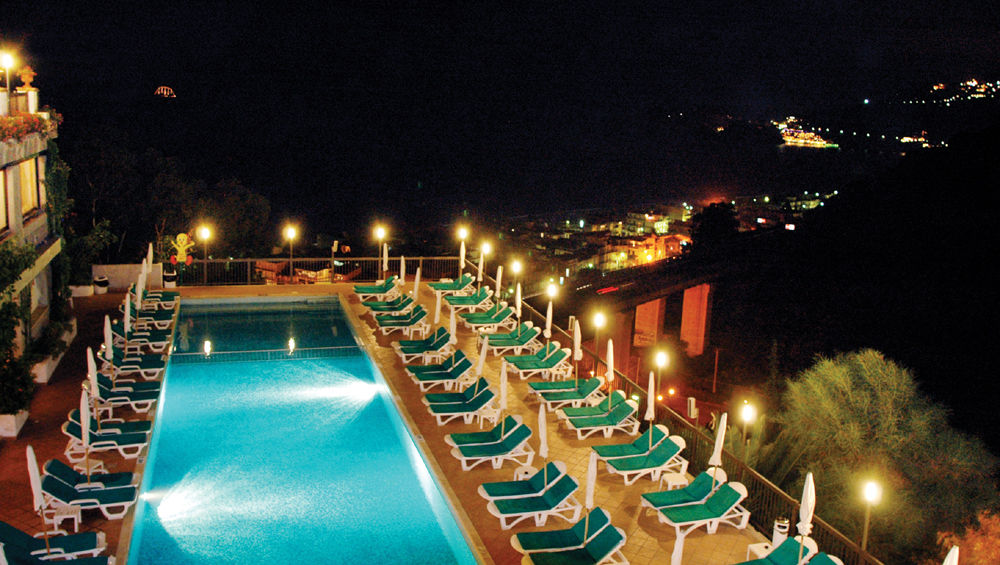 Hotel Le Terrazze Letojanni Exterior foto